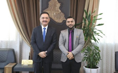 Wael Hassan Hussein Al-Shabki, one of the journalists of the International Federation of Minority Media and Human Rights Agency, presents a unique initiative to the faculties of the University of Mosul